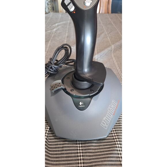 Logitech Wingman Extreme Digital 3D - Joystick - 7 Buttons - Wired- Excellent - Picture 2 of 10